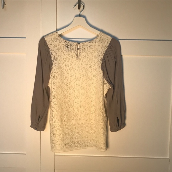 Maeve 6 Lace & Solid Blouse -> Maeve 6 Lace & Solid Blouse - Picture 3 of 6